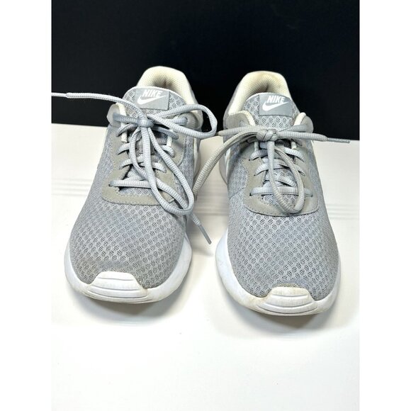 Women's Nike Running Shoes Size 8.5 Gray Light Weight - Picture 2 of 16